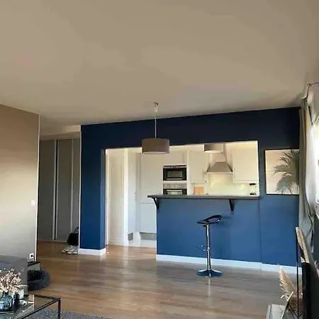 Proche Paris / Versailles Jo 24 Vaucresson